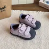 Zapatos Deportivos Nuevos de Primavera/Otoño 2026 para Niños Niñas Puntera de Concha Zapatos de Patinar Dibujos Animados Lindos Suela Suave Zapatos Casuales