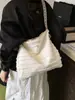 Bolso Tejido de Paja de Gran Capacidad para Mujer, Nuevo Bolso Tejido Casual para Vacaciones en la Playa con Cintas de Colores, Bolso Tote de un Solo Hombro para Commuter para Mujer