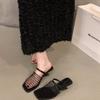Mules Femininas Fechadas na Ponta, com Trama em Renda Estilo Francês e Vazados, Adequadas para Uso Externo, Sandálias Romanas de Salto Alto com Plataforma Verão 2026