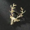 Traje de Lujo Ligero para Hombre Broche de Corona León Accesorios de Ropa Popular Celebridad de Internet Cabeza de Águila Ciervo Broche de Presentador