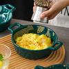 Tigela de Cerâmica Redonda Binaural para Assar Restaurante Cor Esmaltada Embossada de 8 Polegadas Tigela de Sopa Doméstica Tigela para Salada Macarrão Tigela para Assar Arroz Macarrão de Arroz