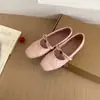 Primeiro encontro da temporada: Sapatos rasos macios com sola elevada e bico redondo, sapatilhas estilo Chanel com retalhos de tamanho pequeno, sapatilhas de balé com laço