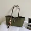 Bolso Tote Vintage Nuevo Otoño/Invierno 2026, Bolso de Mano de Gran Capacidad para Mujer, Bolso de Hombro Simple para el Trabajo, Bolsa de Compras