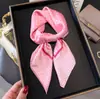 Pañuelo de Seda con Estampado de Lunares Fresco y Sencillo, Versátil y Elegante, Pañuelo de Cuello de Alta Gama, Decoración Profesional, Pañuelo Cuadrado Sencillo