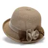Chapéu de Sol de Aba Curta com Borda Enrolada de Verão para Mulheres de Meia-Idade e Idosas Chapéu Fedora Elegante com Flores Chapéu de Palha