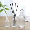 Garrafa de vidro aromaterapia coluna romana vintage em estoque ornamento de decoração para casa para hotel, sala de estar, quarto, garrafa difusora vazia com varetas de rattan