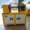 Máquina refinadora de adhesivo de doble rodillo con calentamiento de aceite de molde pequeño de 6 pulgadas XH-401CE-160