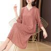 Modesto Vestido de Punto Bordado con Cuello en V para Mamás, Tendencia Otoño 2026 Nuevo Vestido de Mujer Holgado Talla Grande Línea A
