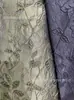 Tejido Jacquard de Alta Densidad Tintado en Hilo con Relieve de Hoja de Planta Tridimensional en Stock para Ropa, Pantalones y Chalecos con Estampado