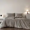 2026 Novo Estilo Seda de Gelo Lavada Conjunto de Quatro Peças Bicolor Cetim Verão Fresco Roupa de Cama Lavável à Máquina