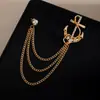 Moda Europeia e Americana Coroa Corrente Masculina Broche Acessório de Terno Personalidade Casaco de Noite Franja Emblema Atacado