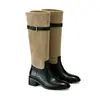 A nova coleção 2026 da Lancui: botas inspiradas em celebridades, apresentando retalhos de couro macio, um estilo nômade e um design de bota de cowboy ocidental, criando um efeito emagrecedor com seu cano longo
