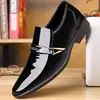Zapatos de Hombre Negocios Casual Transfronterizos Zapatos de Cuero Puntiagudos Zapatos Formales de Charol Moda Masculina Versátiles Zapatos de Trabajo Ligeros y Resistentes al Desgaste