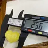 Óleo de Frango de Segunda Geração Cera de Abelha Amarela Coração de Pêssego Colorido com Furo Passante Acessórios para Pulseira DIY Acessórios para Miçangas