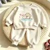 Lindo conjunto de bebé 2026 primavera y otoño para niñas, abrigo elegante de manga larga, pantalones deportivos casuales, conjunto de dos piezas para niños pequeños