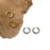 Pendientes de aro lisos redondos con pasador de plata para mujer, pendientes de estilo frío simple y a la moda, pendientes versátiles de lujo ligero de alta gama para mujer