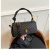 Bolso coreano de nicho, nueva moda otoño 2026, bolso cruzado de color sólido texturizado, bolso de mujer simple y elegante