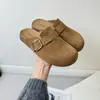 Mules slip-on estilo Birkenstock com sola retrô ultrassuave para mulheres, nova moda outono 2026, chinelos slip-on modernos, preguiçosos, com bico fechado