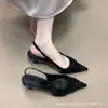 Sandálias Abertas Elegantes e Maduras Estilo Francês para Mulheres, Salto Alto Fino Bico Fino, Perfeitas com Vestidos