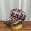Nuevo Sombrero Octogonal de Moda para Mujer Principios de Otoño Cuadros Ala Ancha Boina Japonesa Coreana Dulce Lindo Adelgazante Facial Sombrero de Pintor