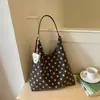 Bolsa casual feminina charmosa de bolinhas, grande capacidade, estilo simples, para o dia a dia, bolsa quadrada pequena, bolsa de ombro simples e única