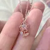Colar Suave de Flor de Rosa Estilo Francês~Corrente para Clavícula de Flor com Zircônia Rosa Pequena em Ouro Rosé, Design de Nicho Doce e Luxuoso para Mulheres