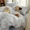 Conjunto de quatro peças de algodão fresco tipo nuvem desenho animado para dormir sem roupa conjunto de três peças de algodão puro dormitório estudantil fronha de gaze amassada para edredom individual