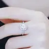 Anillo de Diamante Mosane de Plata s925 Clásico Seis Garras para Mujer Compromiso 1 quilate Anillo de Diamante Moissanita Abierto Regalo de San Valentín