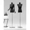 Loja de roupas versão coreana preto ombro plano manequim feminino meio comprimento janela ângulo reto ombro falso boneca corpo inteiro manequim exposição suporte