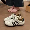 Zapatillas de entrenamiento alemanas talladas estilo retro británico para mujer, nuevas de otoño, cómodas, de suela blanda, versátiles, deportivas
