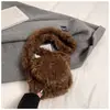 2025 Nueva Bolsa de Hombro de Felpa Transfronteriza Estilo Otoño e Invierno para Mujer Bolso de Hombro para Viajar Bolso Cruzado de Moda Versátil