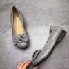 Populares Zapatos de Mujer de Suela Blanda, Lindos y de Moda, Otoño 2026, Planos, Cómodos, de Cuero Poco Profundos, Populares, con Mariposa, para Mamá