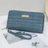 2024 Nuevo Cartera Larga de Lona de Hierro Vintage con un Solo Tirador Bolso de Mano Multicapa Casual para Monedas Bolso Pequeño para Mujer