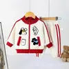 Traje Deportivo Casual para Niños Primavera y Otoño Bebé Oso Pequeño Pantalones con Felpa Juego de Dos Piezas Ropa de Otoño de Dibujos Animados para Niños