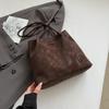 Bolsa Tote de Clase para Estudiante Universitario para Mujer 2025 Nueva Tendencia Bolso de Hombro de Alta Gama Gran Capacidad Moderna Versátil Bolsa para Ir al Trabajo