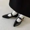 Sapatos Mary Jane com Solado Silencioso de Pele de Ovelha e Fivela Quadrada de Metal 2026 Primavera Salto Baixo Bloco Bico Quadrado Pequeno Couro Genuíno com Tira Única para Mulheres