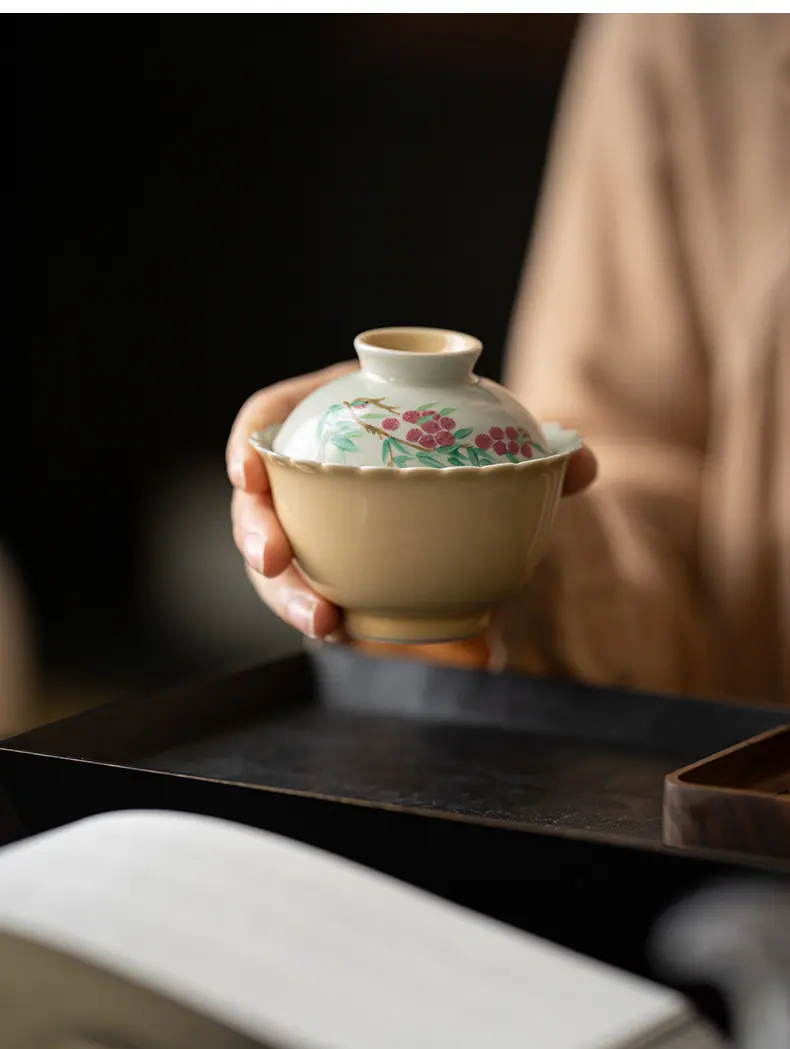 杏黄—手绘山童荔果—菊口盖碗_07.