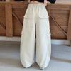 Calça Casual para Meninas Outono 2025 Nova Moda Elegante para Meninas Calça Cargo com Bolso Grande de Aba Calça de Perna Larga Calça para Crianças de Tamanho Médio e Grande