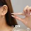 Pendientes de Cubo de Azúcar Pequeños de Nueva Moda Transfronterizos Lujo Ligero Retro Clips para Orejas de Circonita Pendientes de Borla Simples Versátiles Venta al por Mayor