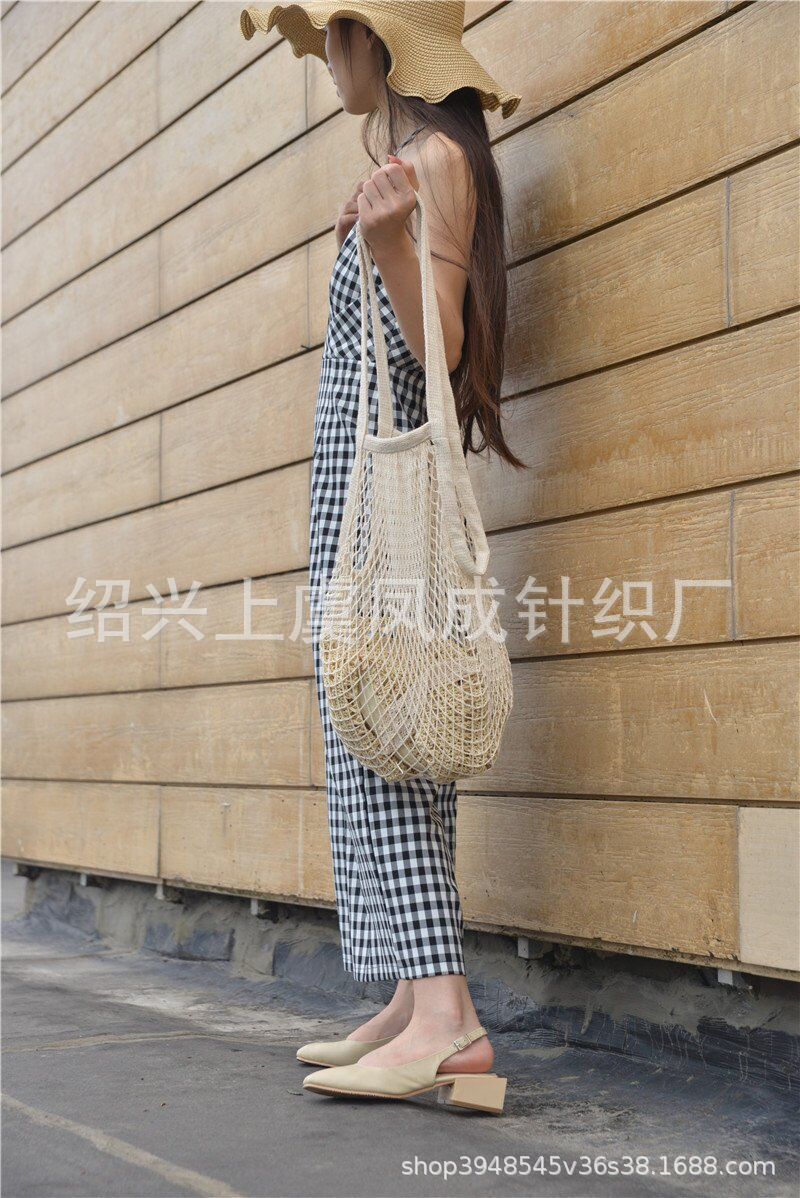 10660376725_1874299294