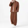Novedad Otoño/Invierno 2026 Traje de Hombre con Textura de Raya Vertical Botón de Rana Cuello Alto Holgado Estilo Chino Casual Conjunto de Dos Piezas Traje Tang