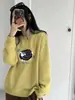 Suéter de estilo coreano, redutor de idade, com tema de desenho animado, bordado tridimensional com padrão de cordeiro para mulheres, de caimento solto, macio e confortável para outono e inverno