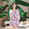 Roupa de Banho de Casal para Foto de Lua de Mel 2022 Nova Roupa de Banho Feminina de Praia para Férias Biquíni Cortado com Saia de Gaze de Três Peças