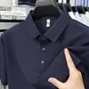 Nuevo Modelo 2025 Camisa Polo de Negocios para Hombre 7A Color Sólido Fresco Corte Holgado con Cuello Texturizado Sin Costuras y Mangas Cortas