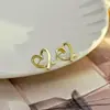 Liquidação Venda de Moda Personalidade Brincos em Formato de Coração Edição Limitada de Nicho Brincos Únicos para Mulheres com Toque de Luxo Atacado