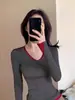 Camiseta de Manga Larga Gris Estilo Coreano con Cuello en V, Falso Dos Piezas, Hombro Normal para Mujer, Otoño e Invierno, Petite, Corte Ajustado, Prenda Base