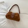 2026 Bolso Almohada Nuevo Moda de Nicho Bolso de Mano con Personalidad Bolso de Hombro Estilo Motociclista Simple Bolso Cruzado de Color Sólido