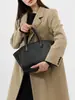 2026 Nova Moda Bolsa Feminina de Fileira Bolsa Tote Versátil Design Liso Bolsa de Mão Simples Bolsa Transversal Simples Bolsa Simples