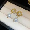 Pendientes de Plata Aguja Perla Gota de Agua Moda Retro Versátiles Pendientes de Botón Lujo Ligero Pendientes de Gama Alta con Sentido de Diseño Nicho