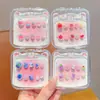 Lindas y suaves pegatinas de uñas de dibujos animados de frutas para niños, manualidades interactivas para padres e hijos, esmalte de uñas no pegajoso, versátiles para uso en casa y al aire libre